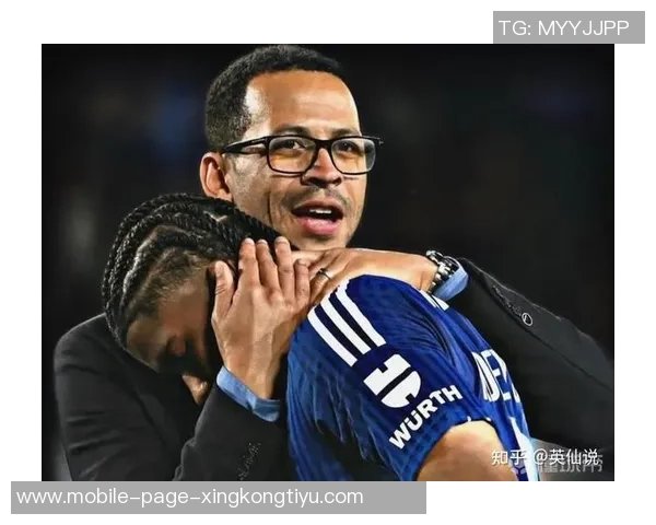 布莱顿旧将罗塞尼尔成为蓝军新帅34岁时退役经历引关注